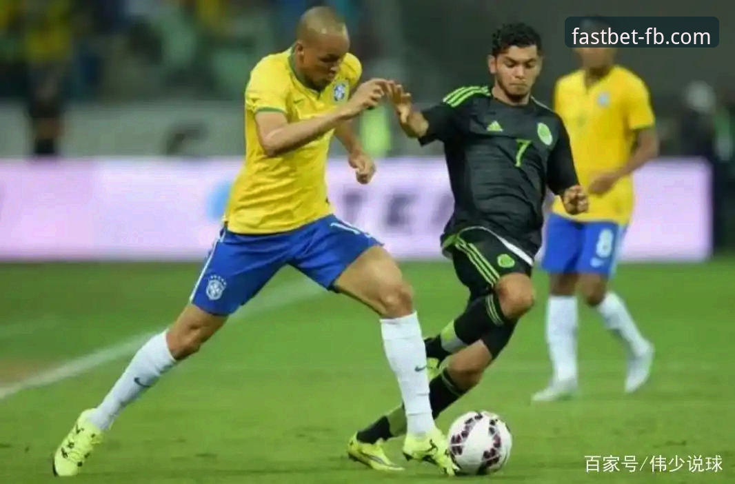 阿根廷世界杯前景分析：高中锋战术的缺失 vs 现有攻击群的潜力