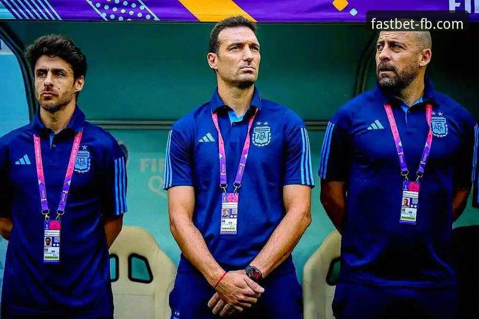 阿根廷世界杯前景分析：高中锋战术的缺失 vs 现有攻击群的潜力